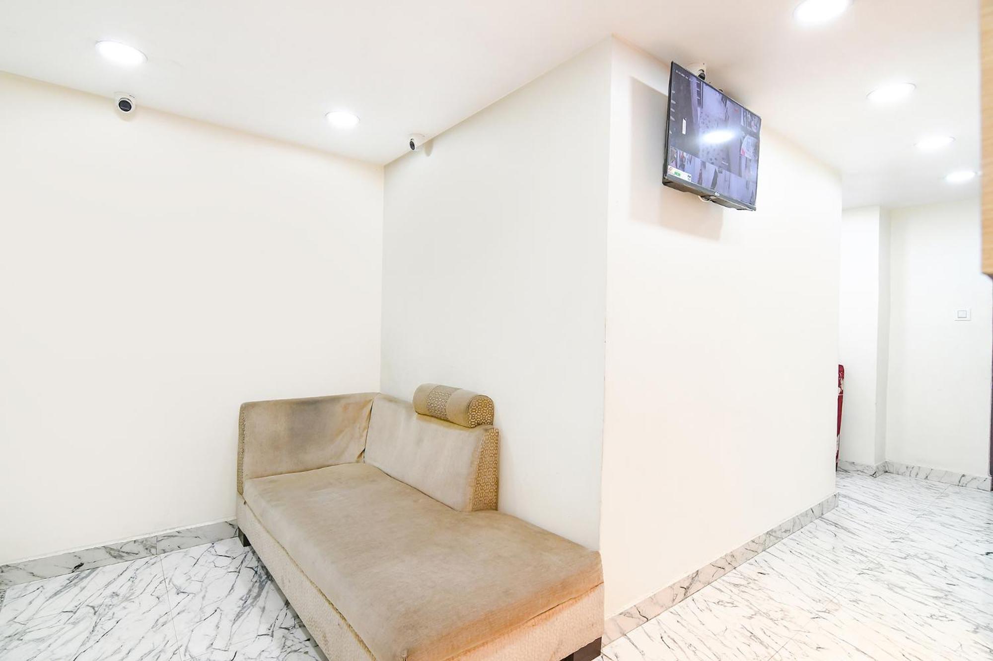 Fabexpress Sr Royale - Nr Sealdah Station Hotel โกลกาตา ภายนอก รูปภาพ